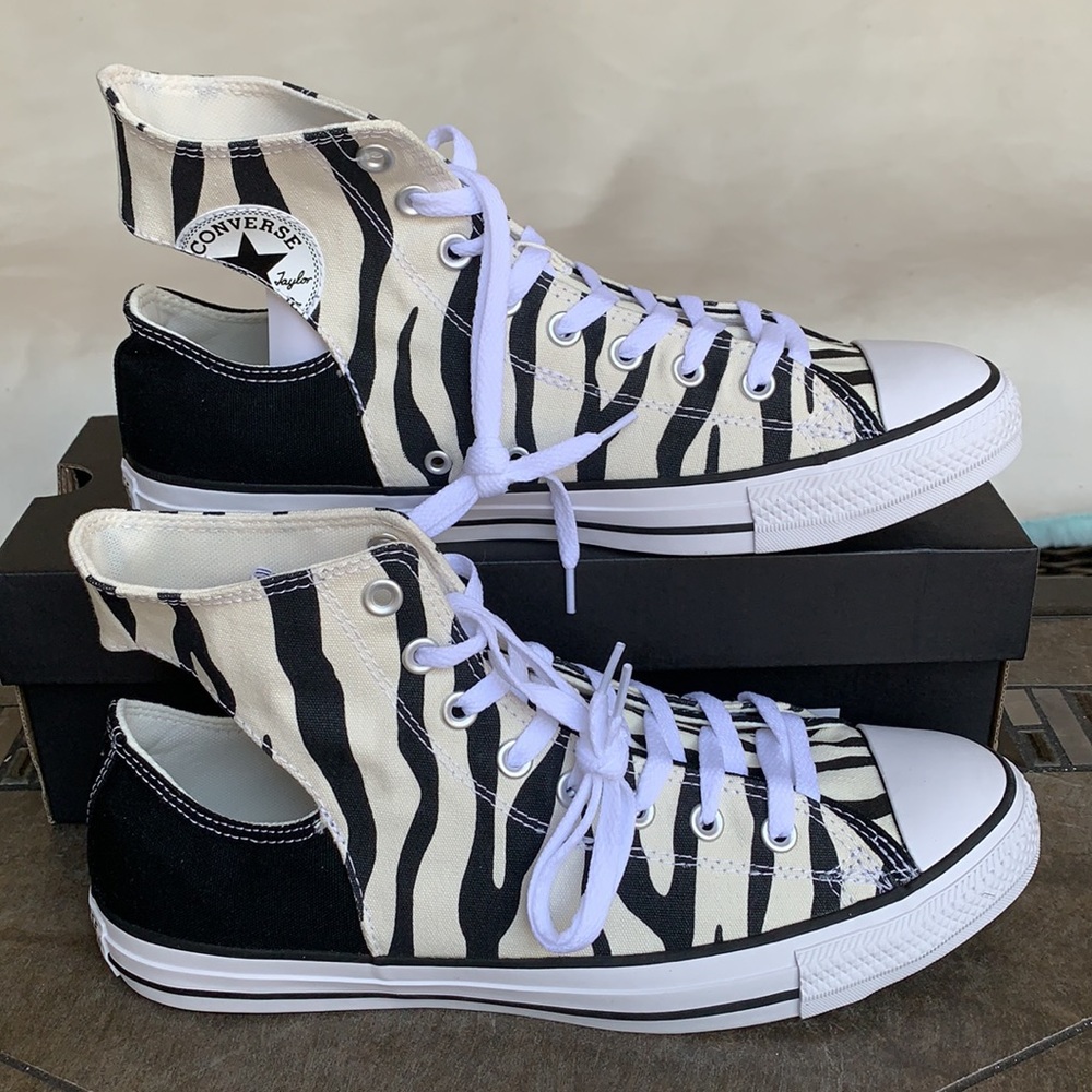 CONVERSE CTAS TWISTED UPPER HI EGRET/BLACK/BLACK M - Picture 2 of 13